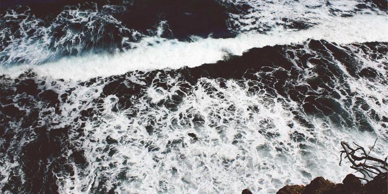 0755太阳能:光伏发电创新实践与行业启示