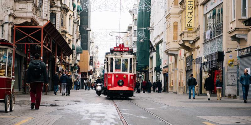 深圳企业安装太阳能光伏系统：如何申请碳减排认证与交易实现绿色能源价值